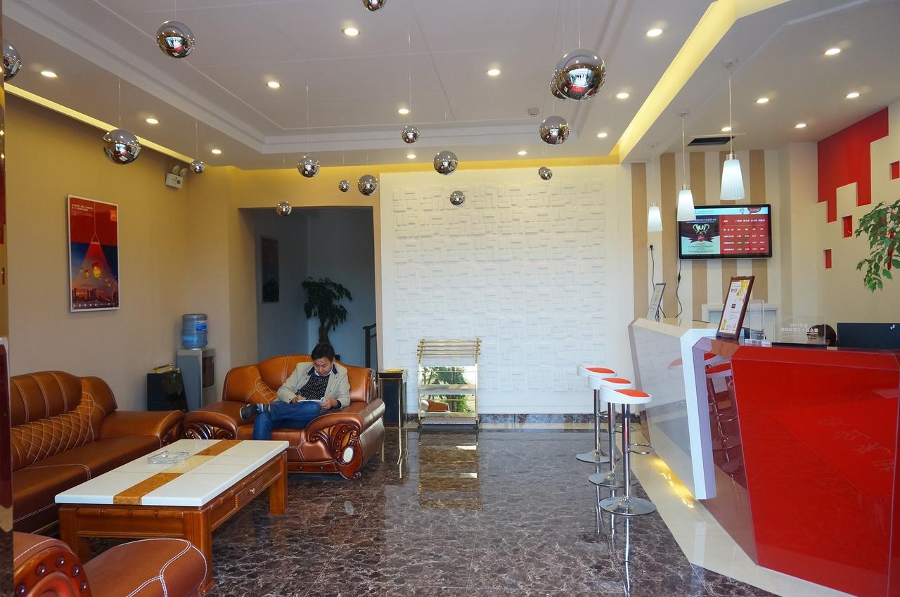 Thank Inn Chain Hotel Guizhou Zunyi Huichuan District Huichuan Avenue Exterior photo